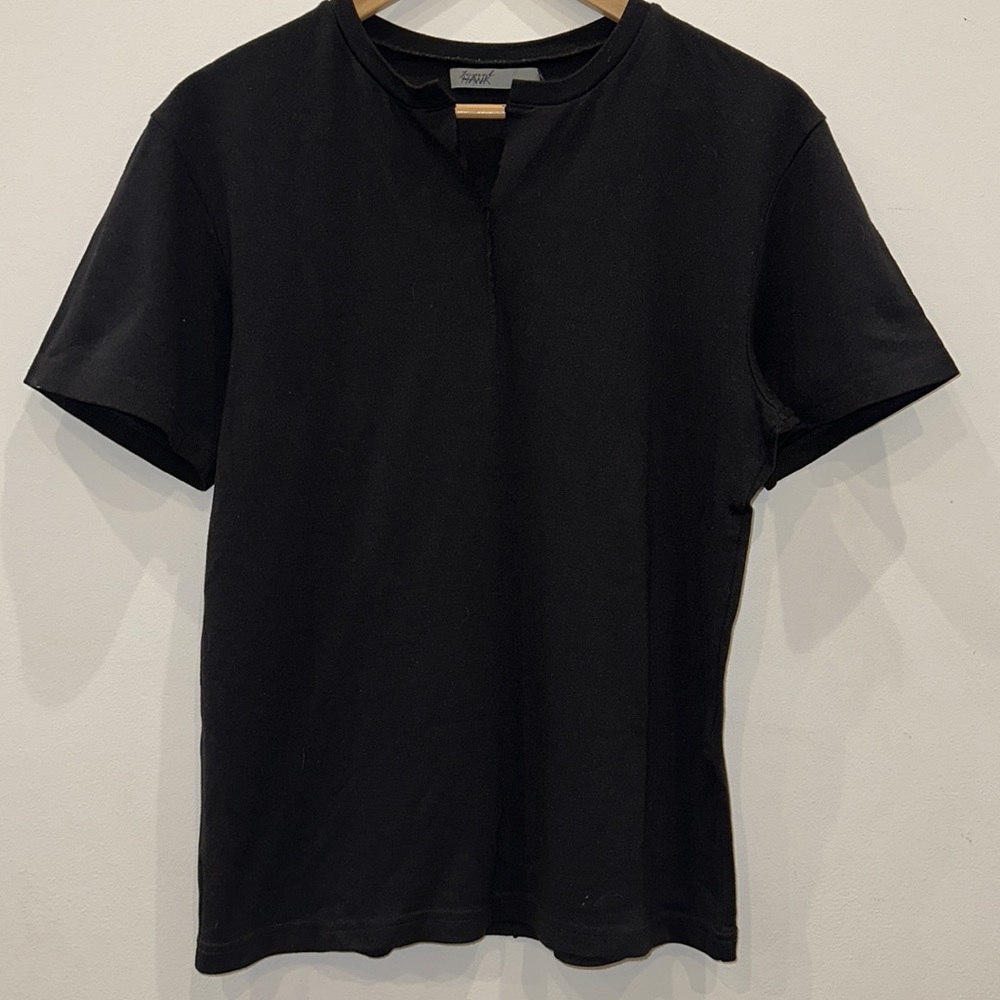 Jamel Hawk 2050 Valley Neckline Black Shirt